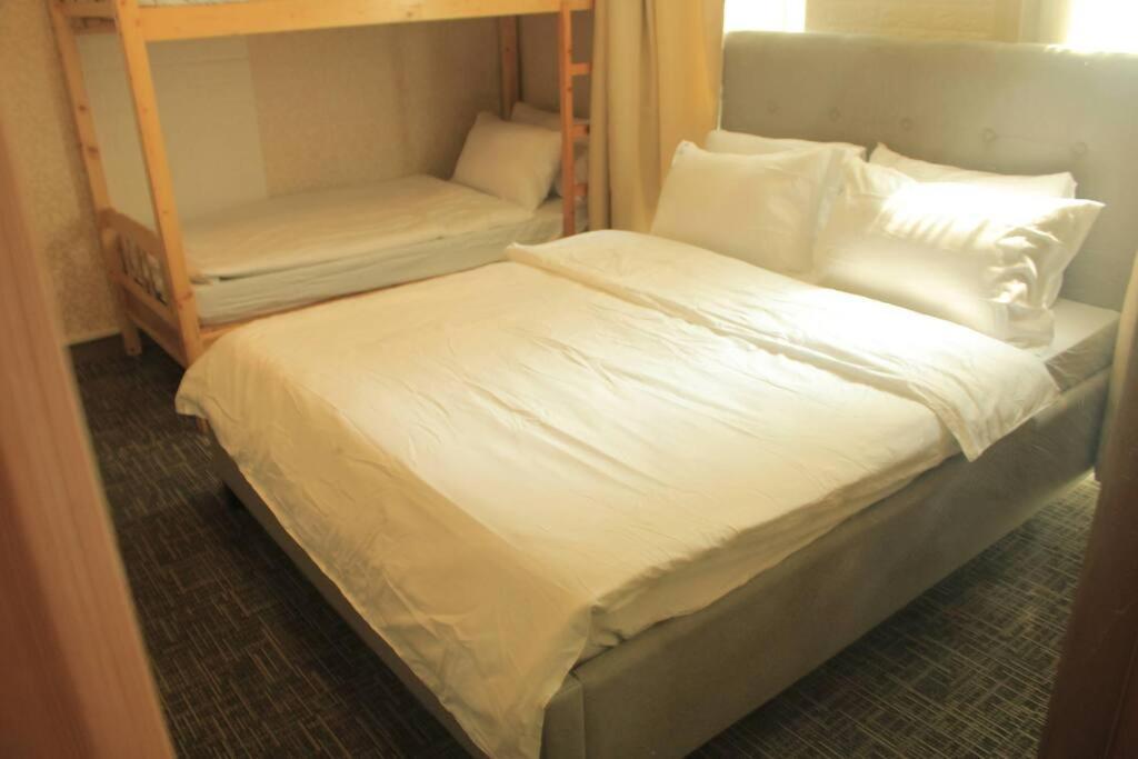 A2J Luxury 1Br Balcony Suite Near Venice Mall Bgc Manille Extérieur photo
