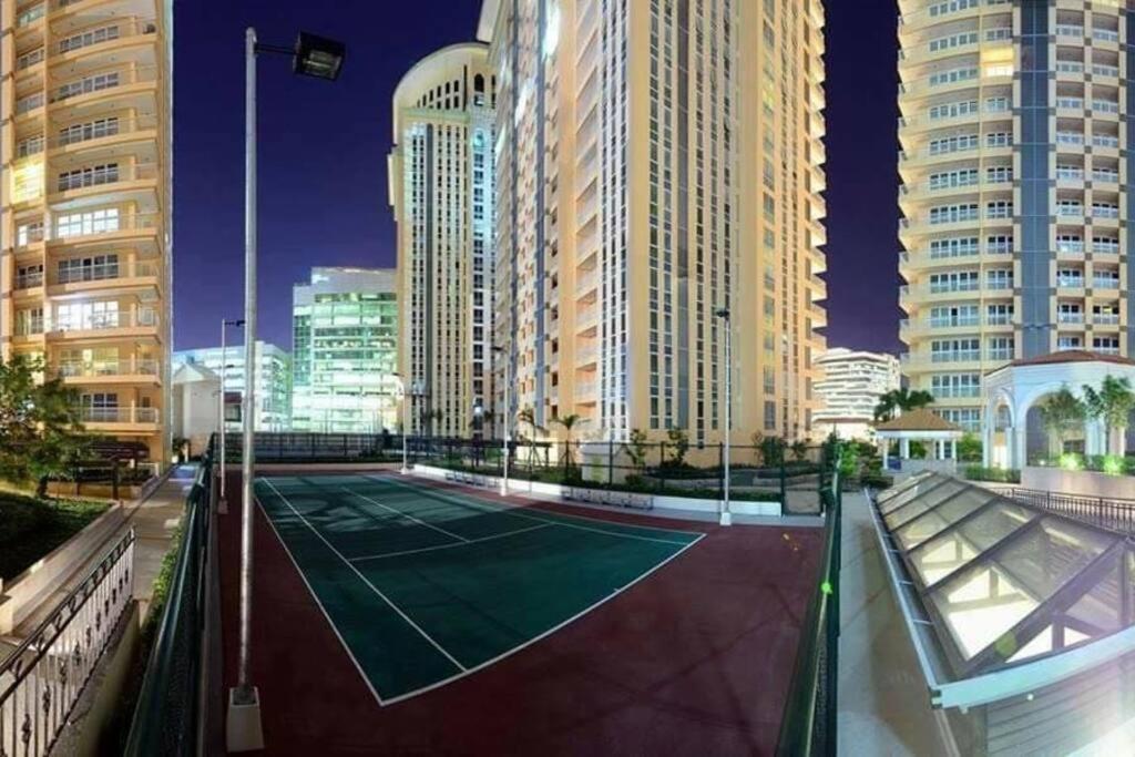 A2J Luxury 1Br Balcony Suite Near Venice Mall Bgc Manille Extérieur photo